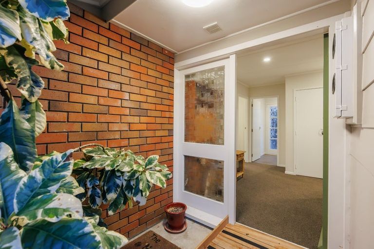 Photo of property in 59 Oreil Avenue, West Harbour, Auckland, 0618
