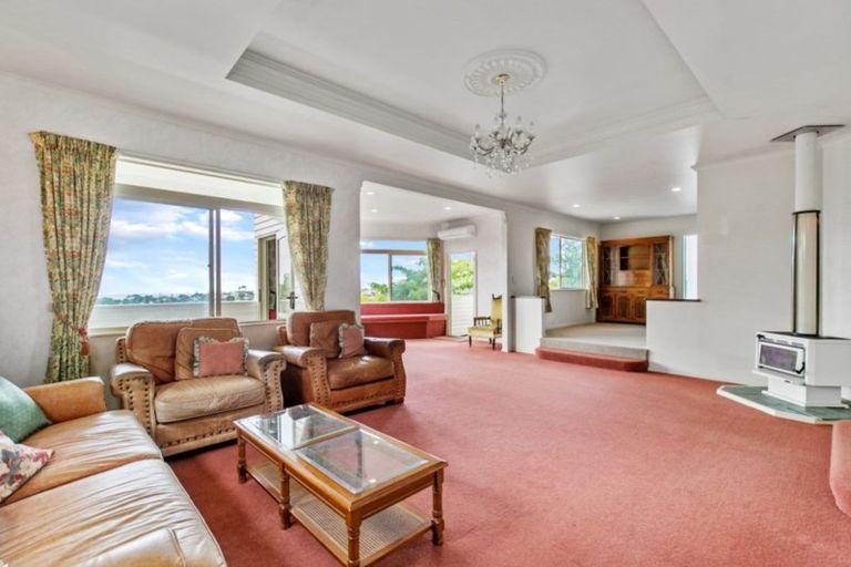 Photo of property in 31a Stanmore Bay Road, Stanmore Bay, Whangaparaoa, 0932