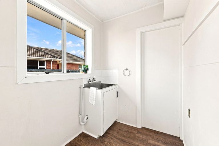 Photo of property in 5 Mappleton Avenue, Burnside, Christchurch, 8053