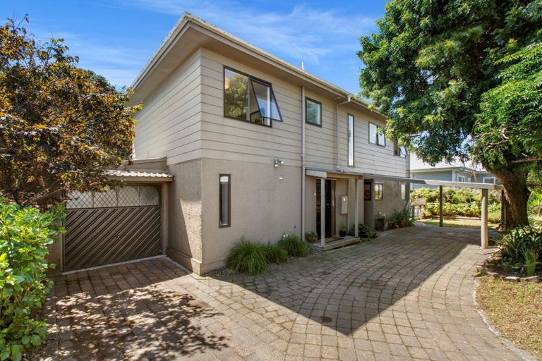 Photo of property in 23a Ngatai Road, Otumoetai, Tauranga, 3110