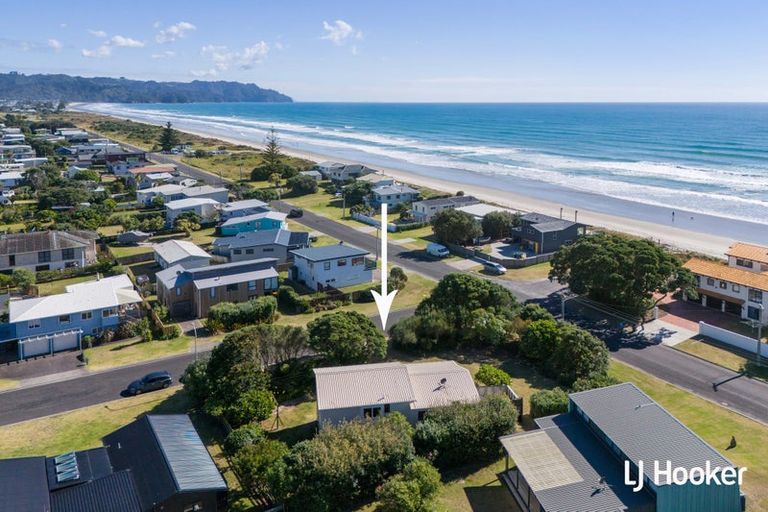 Photo of property in 66 Broadway Road, Waihi Beach, 3611