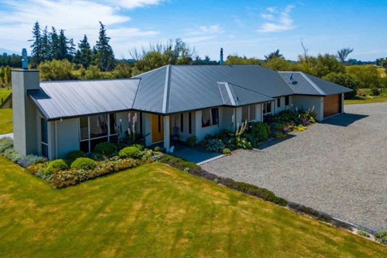 Photo of property in 12 Wooding Road, Woodbury, Geraldine, 7991