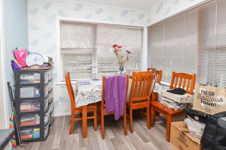 Photo of property in 16 Lovelock Place, Chartwell, Hamilton, 3210