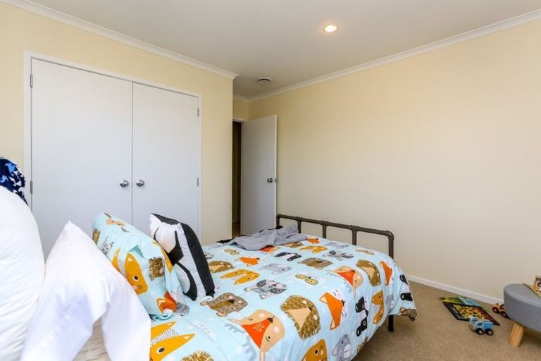 Photo of property in 70a Shelter Grove, Frankleigh Park, New Plymouth, 4310
