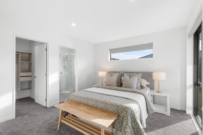 Photo of property in 32 Lotus Place, Wigram, Christchurch, 8025