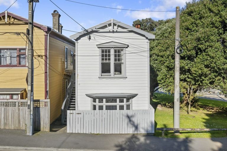 Photo of property in 149 Wallace Street, Mount Cook, Wellington, 6021