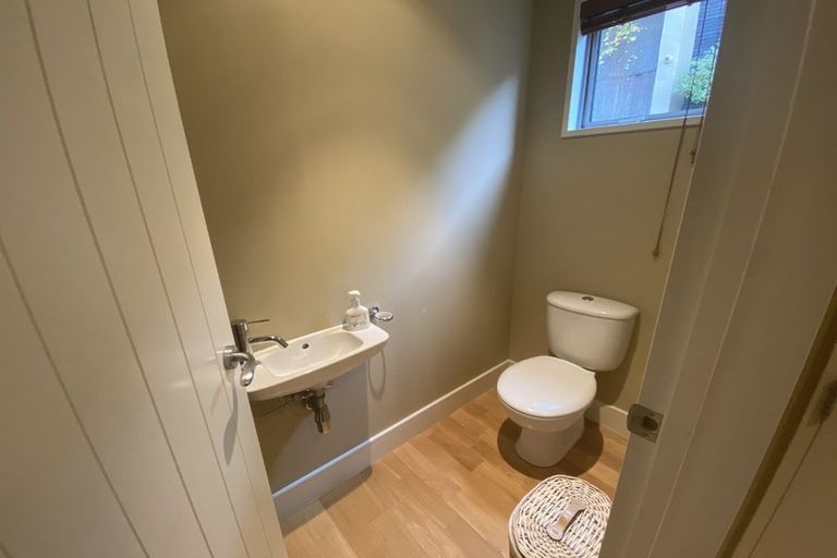 Photo of property in 34b Greenstone Place, Fernhill, Queenstown, 9300