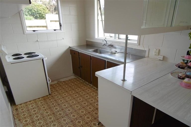 Photo of property in 10d Govett Avenue, Frankleigh Park, New Plymouth, 4310