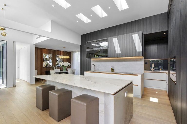 Photo of property in 32 Queens Avenue, Merivale, Christchurch, 8014