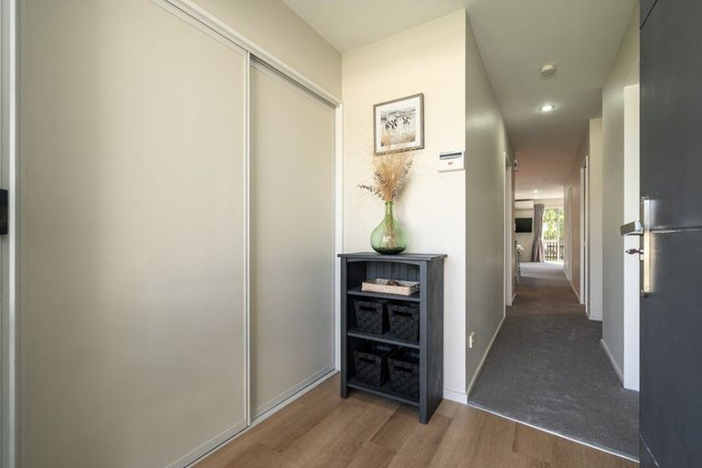 Photo of property in 23 Famille Close, Yaldhurst, Christchurch, 8042