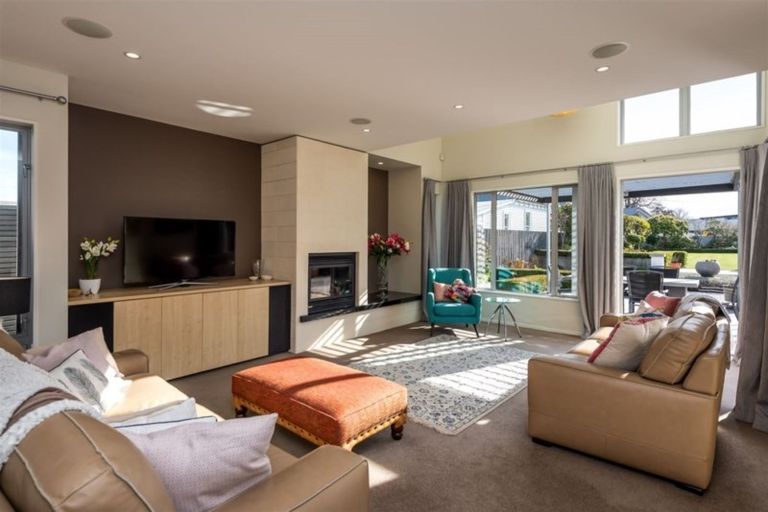 Photo of property in 28 Wairarapa Terrace, Merivale, Christchurch, 8014