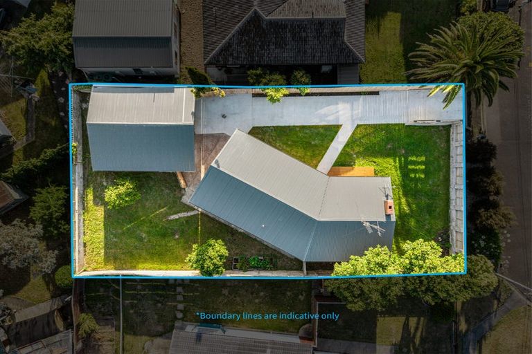 Photo of property in 143 Whatawhata Road, Dinsdale, Hamilton, 3204