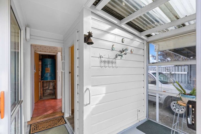 Photo of property in 51 Allardice Street, Dannevirke, 4930