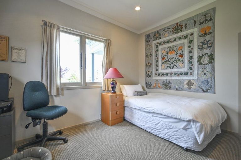 Photo of property in 402 Riverslea Road North, Parkvale, Hastings, 4122