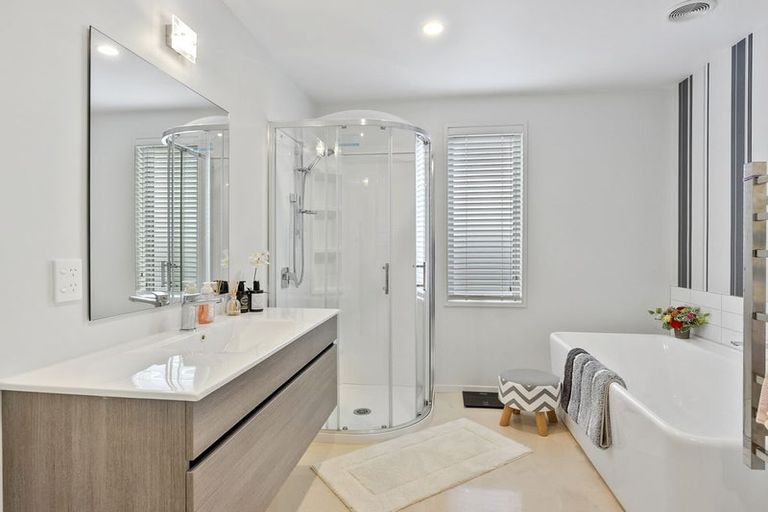 Photo of property in 11 Ben Lomond Drive, Mosgiel, 9024