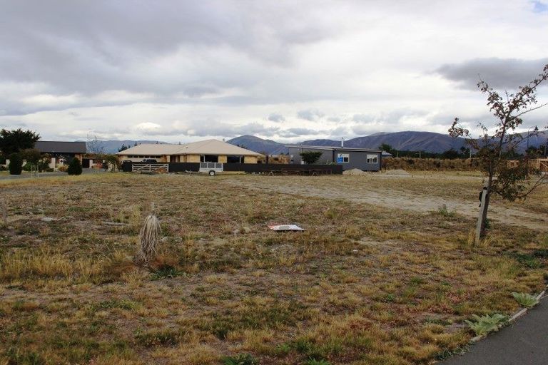 Photo of property in 20 Lakeland Avenue, Twizel, 7901