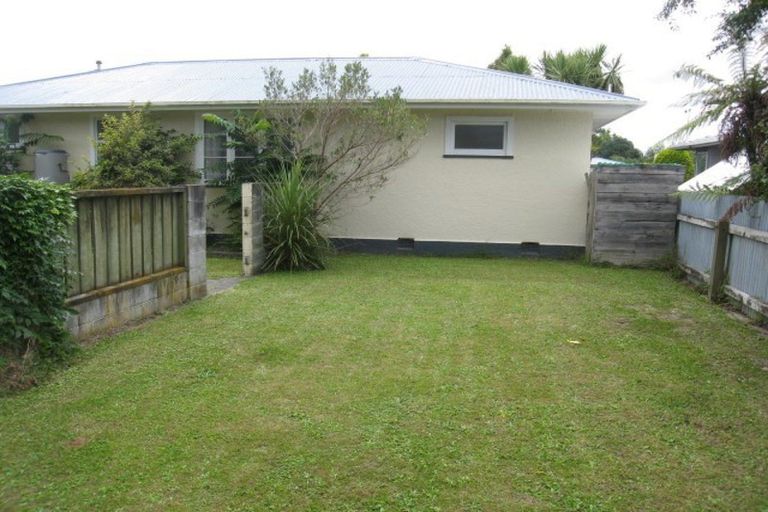 Photo of property in 6 Strathmore Place, Awapuni, Palmerston North, 4412