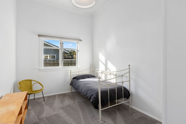 Photo of property in 22 Lochend Street, Musselburgh, Dunedin, 9013