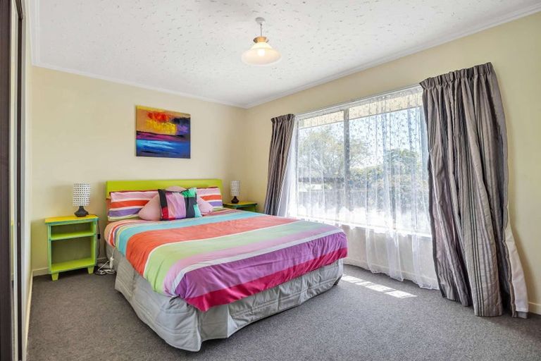 Photo of property in 128 Sparks Road, Hoon Hay, Christchurch, 8025