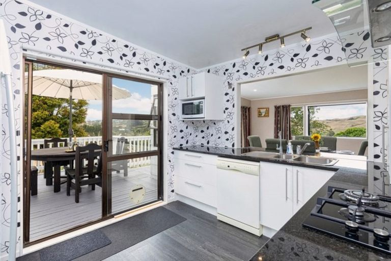 Photo of property in 308 Paparata Road, Bombay, 2675