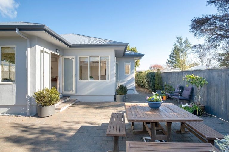 Photo of property in 19a Guthrie Road, Havelock North, 4130