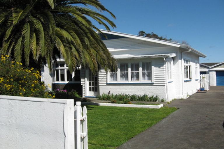 Photo of property in 46 Birdwood Road, Waterloo, Lower Hutt, 5011