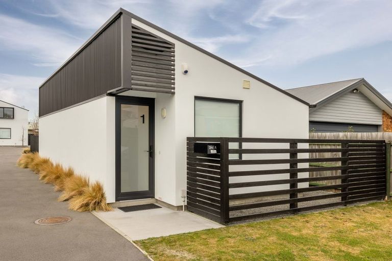 Photo of property in 1/24 Percy Street, Phillipstown, Christchurch, 8011