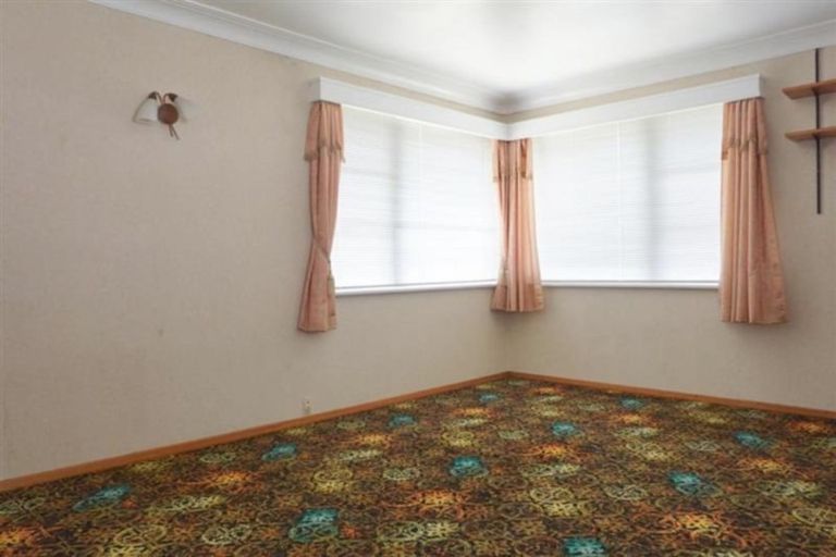 Photo of property in 5 Bowater Place, Manurewa, Auckland, 2102