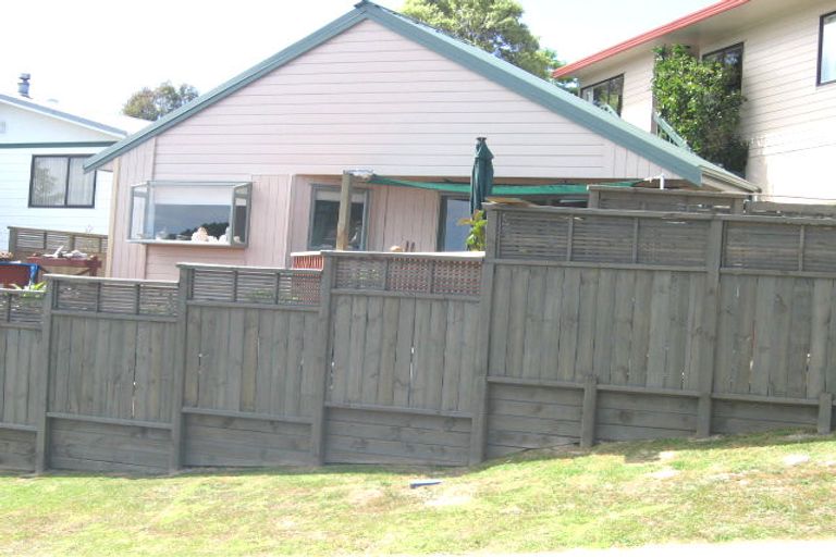 Photo of property in 13 Anne Mclean Drive, Bayview, Auckland, 0629