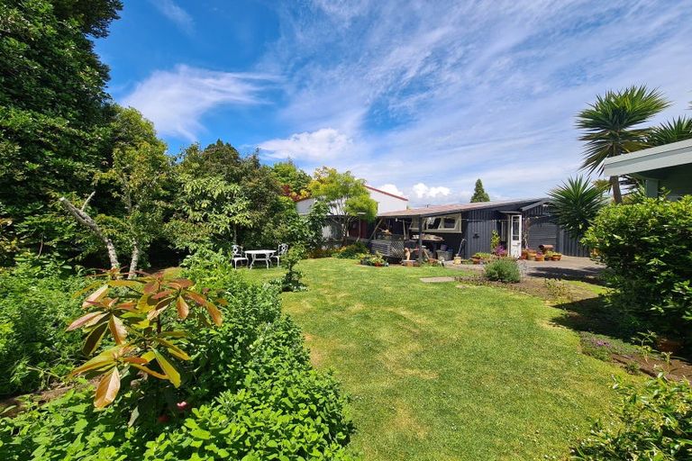 Photo of property in 230 Watt Street, Coromandel, 3506