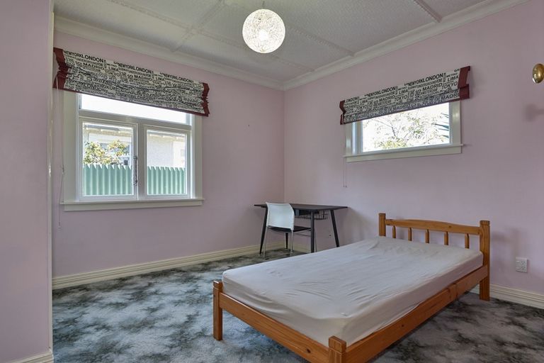 Photo of property in 38 South Street, West End, Palmerston North, 4410