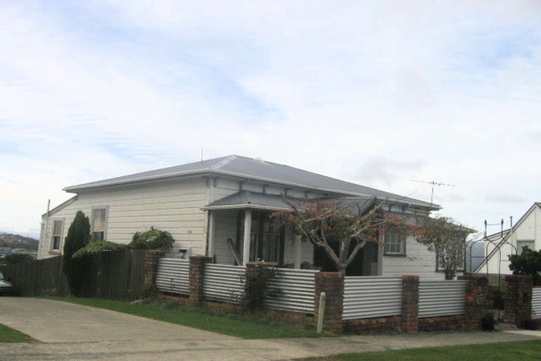 Photo of property in 63 Cypress Drive, Maungaraki, Lower Hutt, 5010