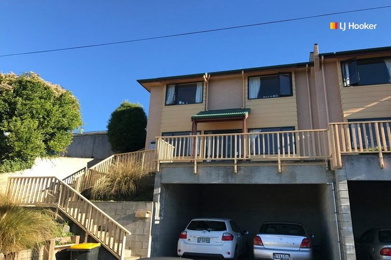 Photo of property in 132 Forth Street, North Dunedin, Dunedin, 9016