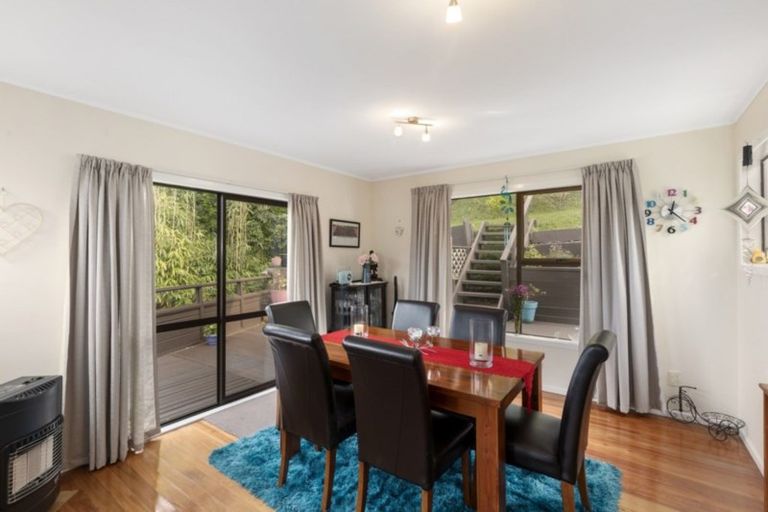 Photo of property in 3 Aspen Grove, Maungaraki, Lower Hutt, 5010