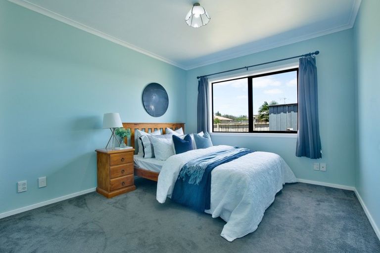 Photo of property in 15 Corsair Place, Melville, Hamilton, 3206