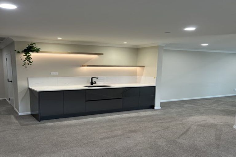 Photo of property in 112 Valderama Drive, Flat Bush, Auckland, 2019