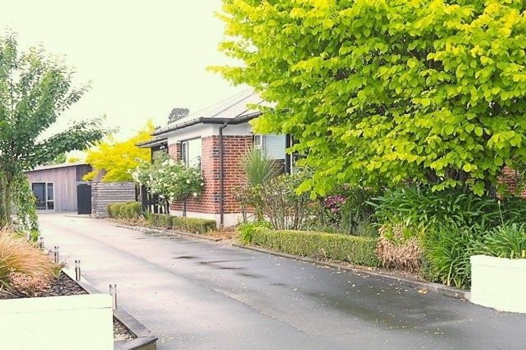 Photo of property in 261 Otipua Road, Highfield, Timaru, 7910