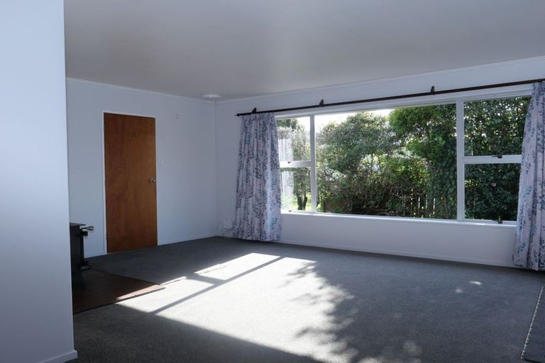 Photo of property in 28 Kapiti Road, Paraparaumu, 5032