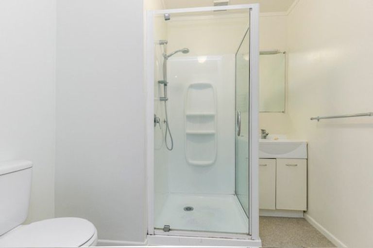 Photo of property in 5/60 Fairlie Terrace, Kelburn, Wellington, 6021