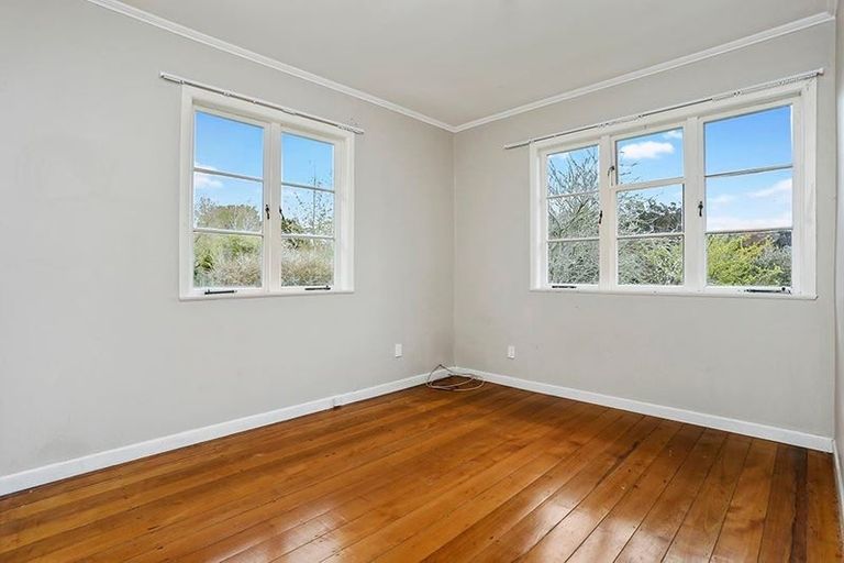 Photo of property in 1145 Kahikatea Flat Road, Waitoki, Kaukapakapa, 0871