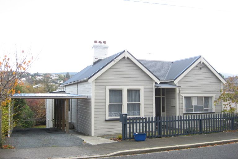 Photo of property in 15 Font Street, Kaikorai, Dunedin, 9010
