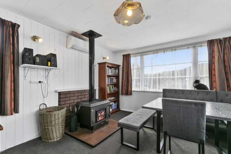 Photo of property in 83 Wellington Road, Wainuiomata, Lower Hutt, 5014