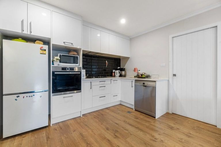 Photo of property in 2/7 Rutherford Street, Chedworth, Hamilton, 3210