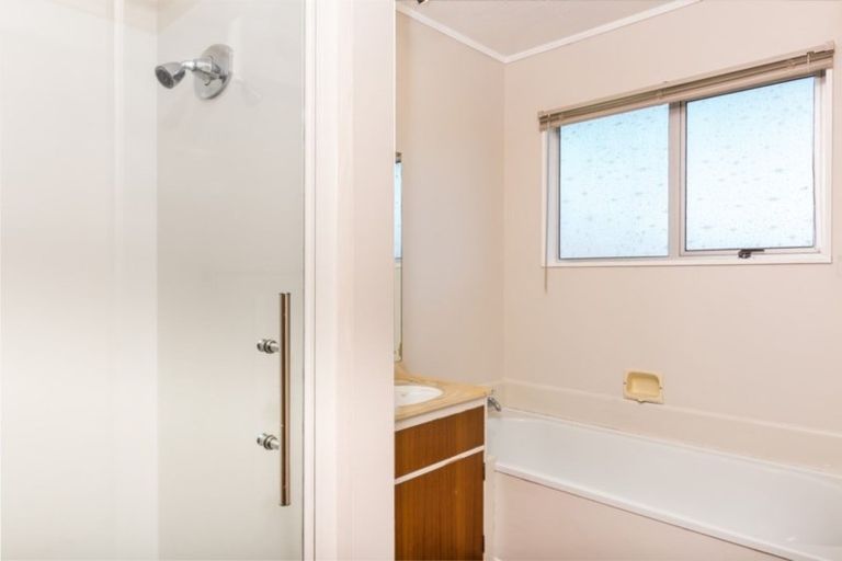 Photo of property in 14 Kempton Place, Richmond Heights, Taupo, 3330