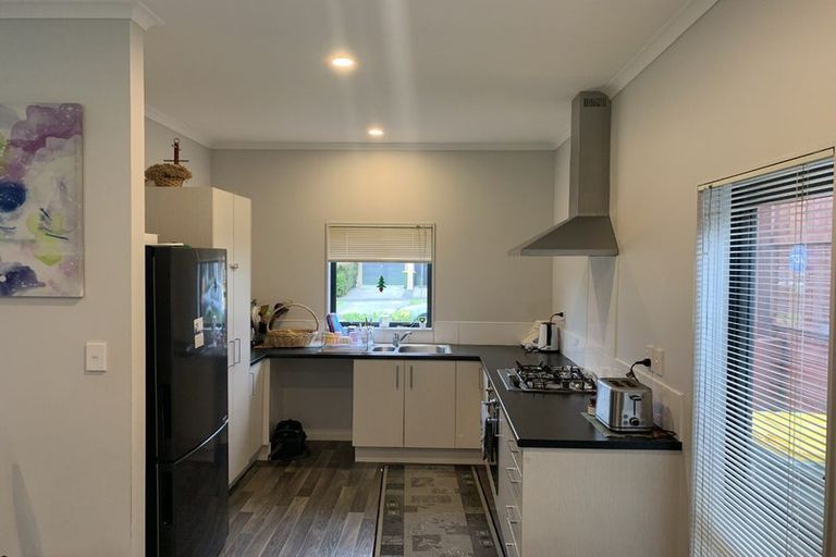 Photo of property in 83 Kaimoana Street, Weymouth, Auckland, 2103