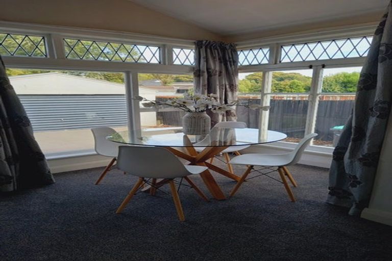 Photo of property in 17 Lansbury Avenue, Strowan, Christchurch, 8052