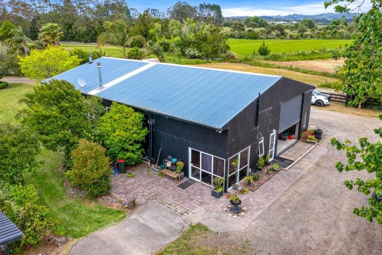 Photo of property in 74 Brookvale Lane, Taupaki, 0782