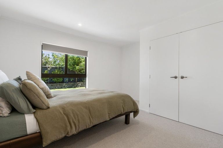 Photo of property in 111 Dickson Road, Papamoa Beach, Papamoa, 3118