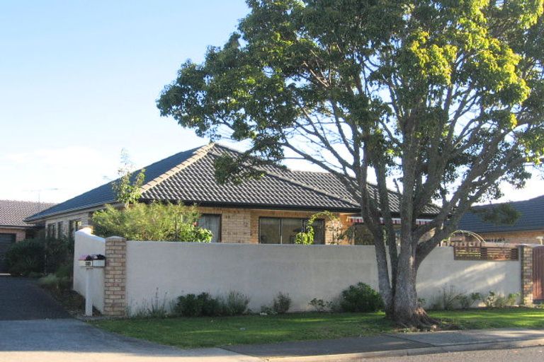 Photo of property in 21 Fairway Drive, Kerikeri, 0230