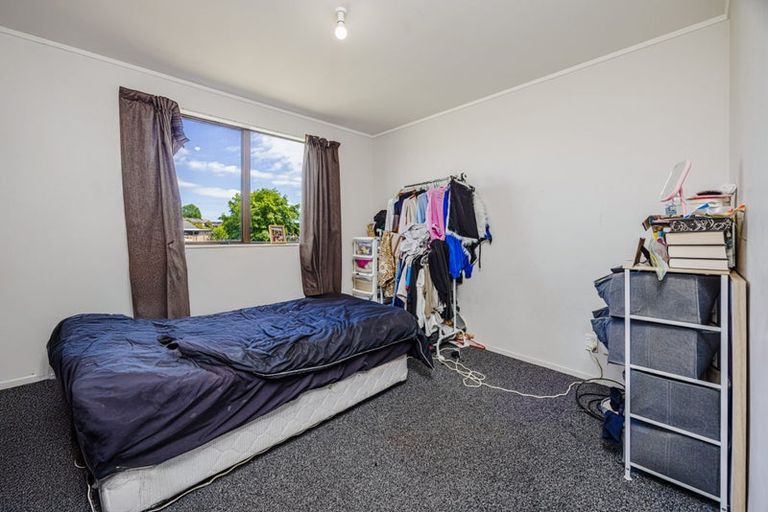 Photo of property in 1/27 Silver Creek Road, Weymouth, Auckland, 2103